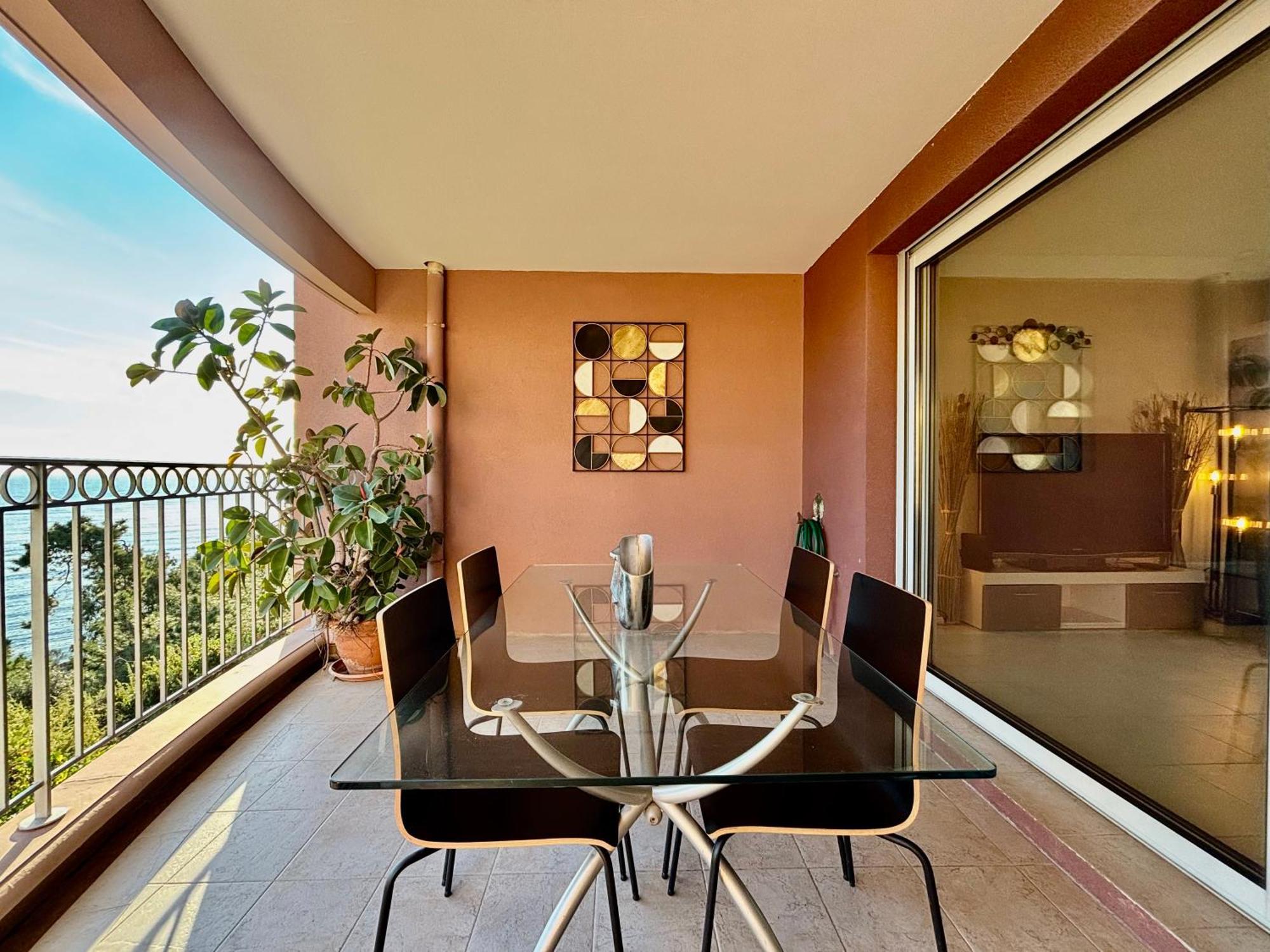 Apartment Superbe 3 Pieces Sur La Baie De