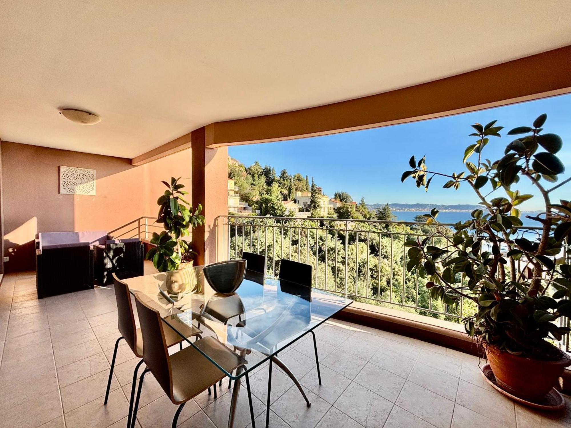 Apartment Superbe 3 Pieces Sur La Baie De Theoule-sur-Mer